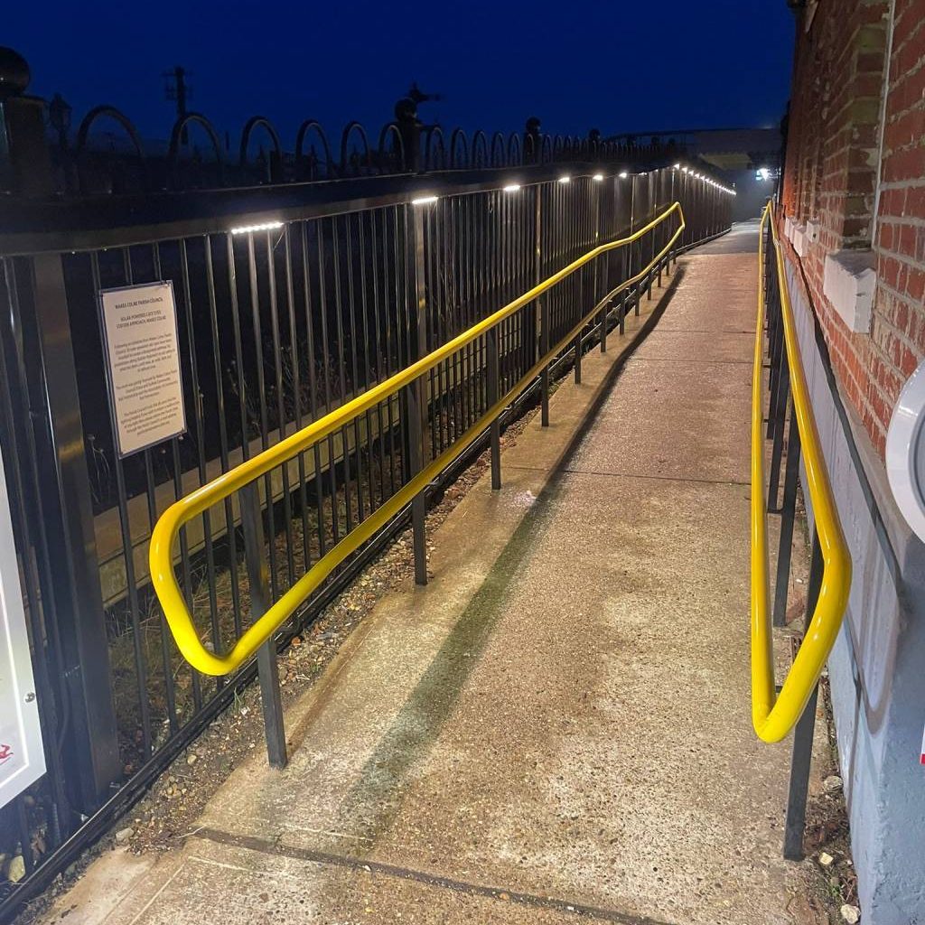 Chappel_And_Wake_Colne_Station_Anticlimb_Lights_Footfall_Lighting_LTD (3)